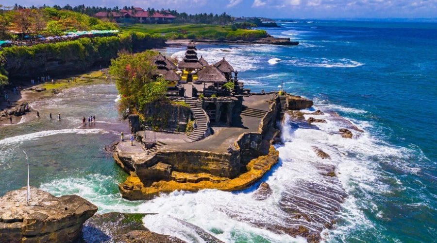 Tanah Lot Temple